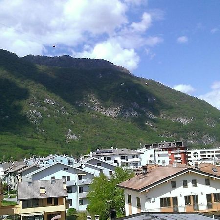 Bed&Breakfast Zattieri Ponte nellʼAlpi Exteriör bild